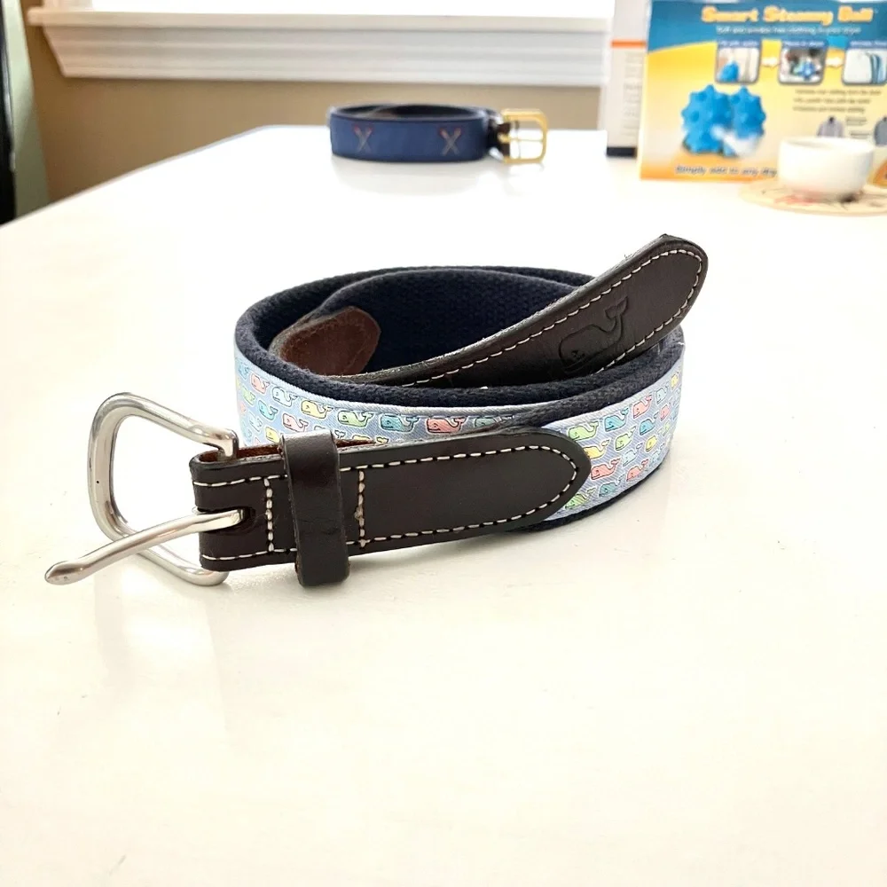 Vineyard Vines Bungee Belt Pastel Whale SIZE 28 Boys' Classic Whale Canvas Belt